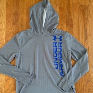 Lightweight hooded long sleeve waffle shirt